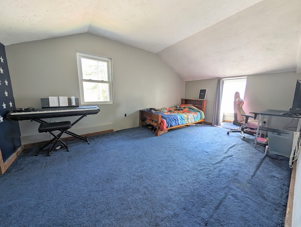 329 White Pond Road Lancaster, MA 01523 - Photo 20 of 27 Gallery Image 20