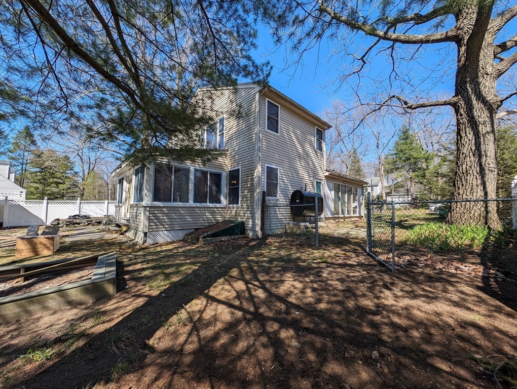 329 White Pond Road Lancaster, MA 01523 - Photo 21 of 27 Gallery Image 21