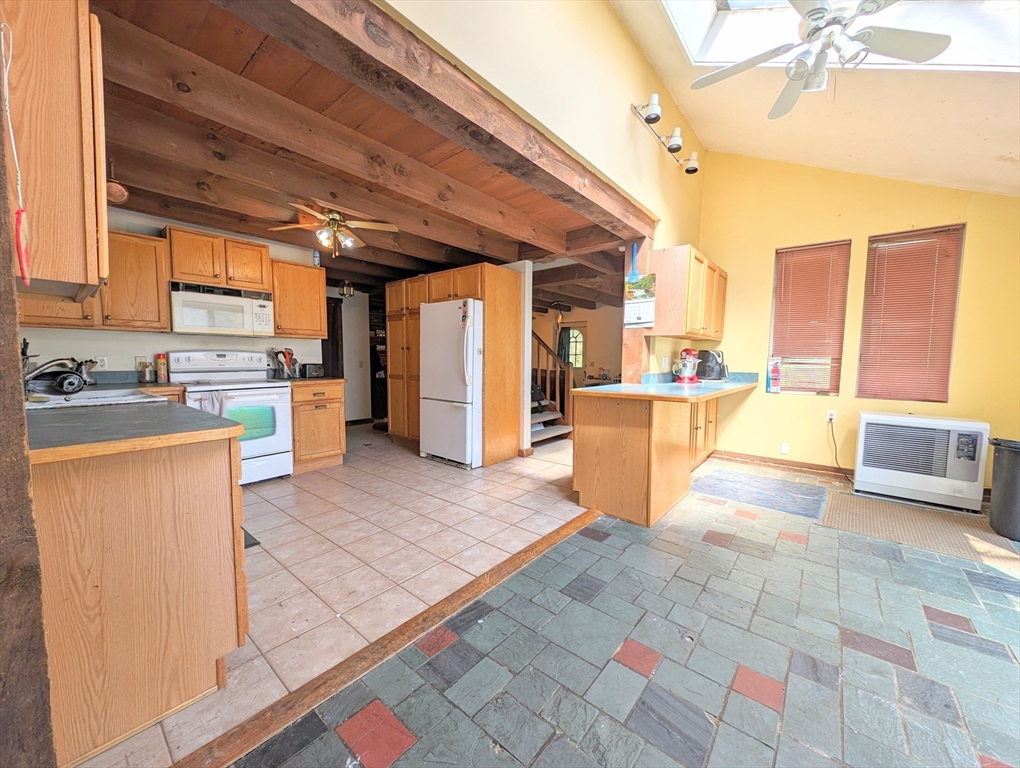 329 White Pond Road Lancaster, MA 01523 - Photo 6 of 27 Gallery Image 6