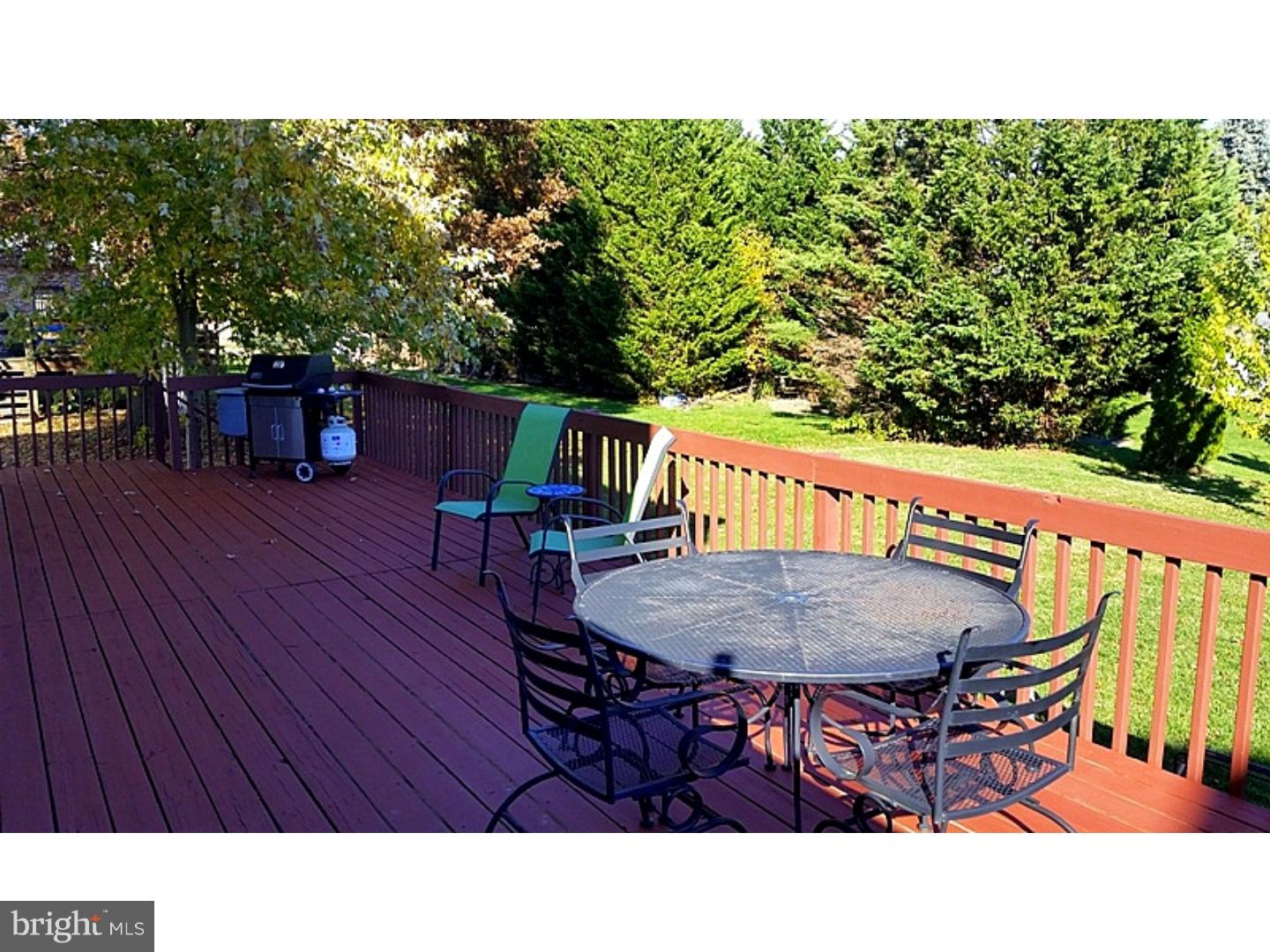30 Southbridge Road Bear, DE 19701 - Photo 23 of 25 Deck