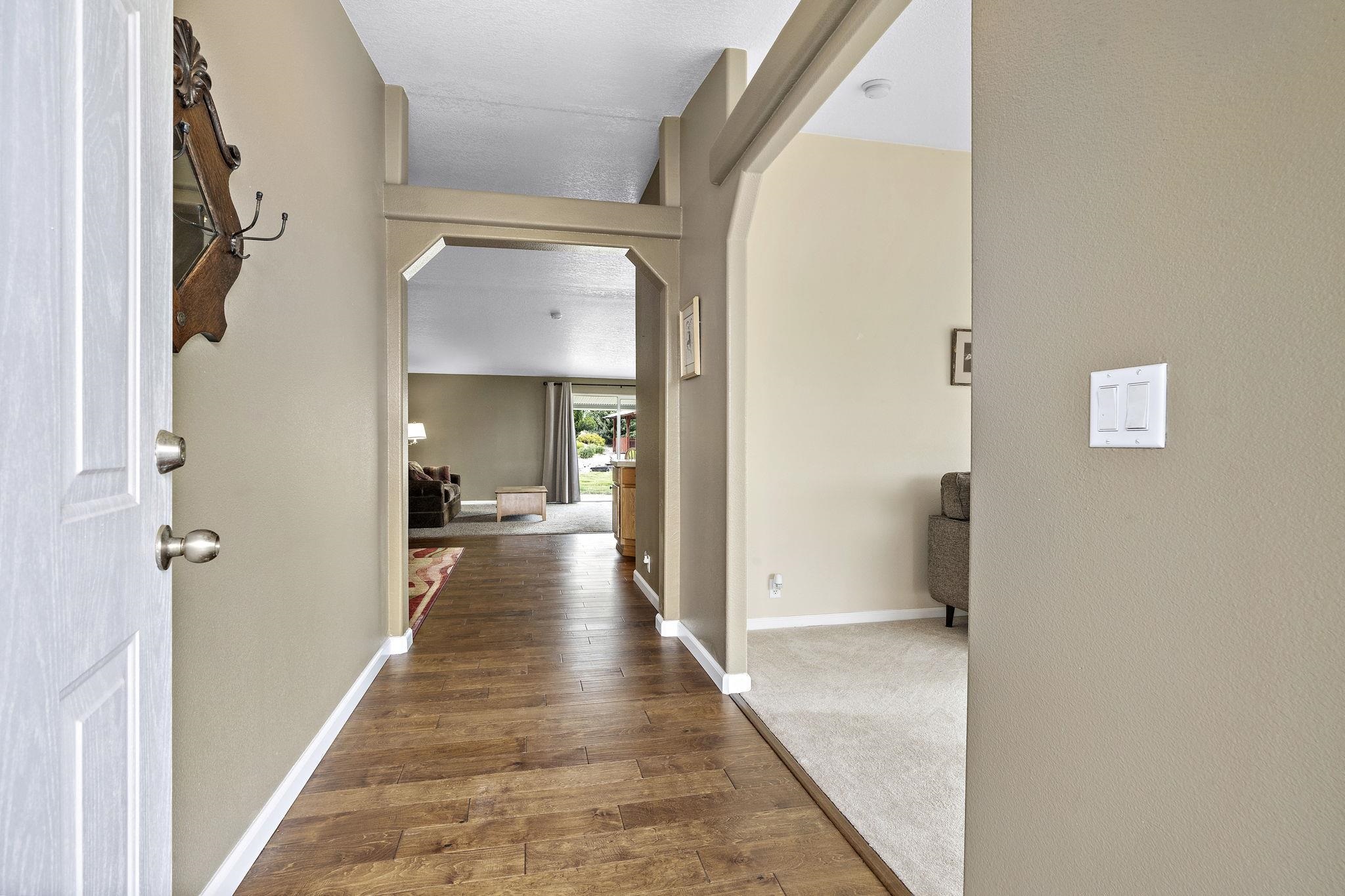 26609 North Denison Road Deer Park, WA 99006 - Photo 4 of 25