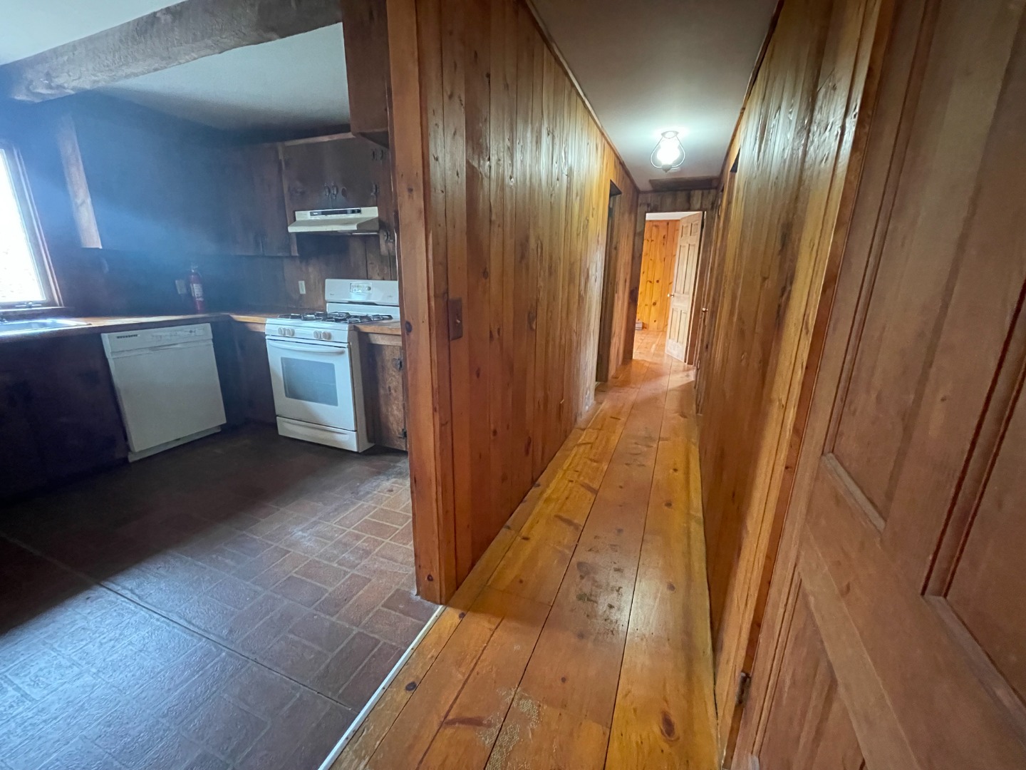 42 Marthas Road Edgartown, MA 02539 - Photo 5 of 18 a view of a bathroom