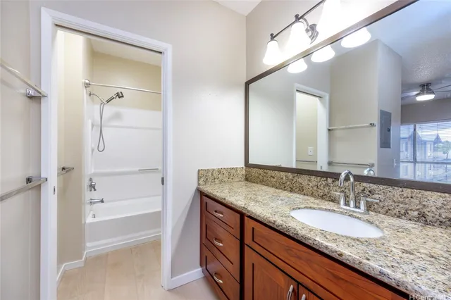 $2,700 | 91-271 Hanapouli Circle, Unit 14E, Ewa Beach, HI 96706