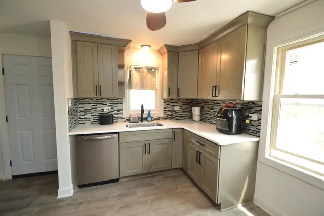 $277,700 | 1509 Morris Avenue, Berkeley, IL 60163