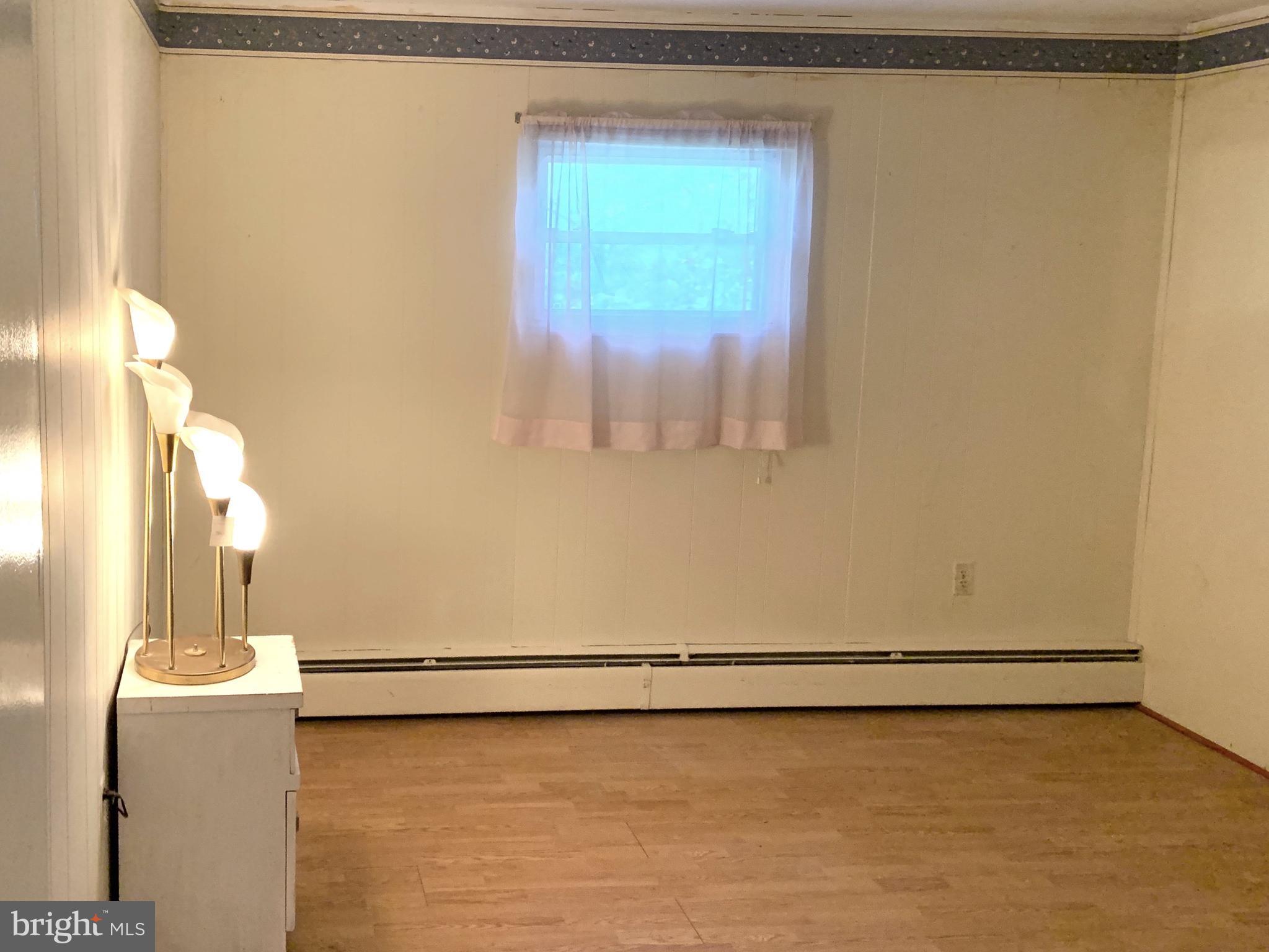 7872 Elizabeth Road Pasadena, MD 21122 - Photo 12 of 30 Gallery Image 12