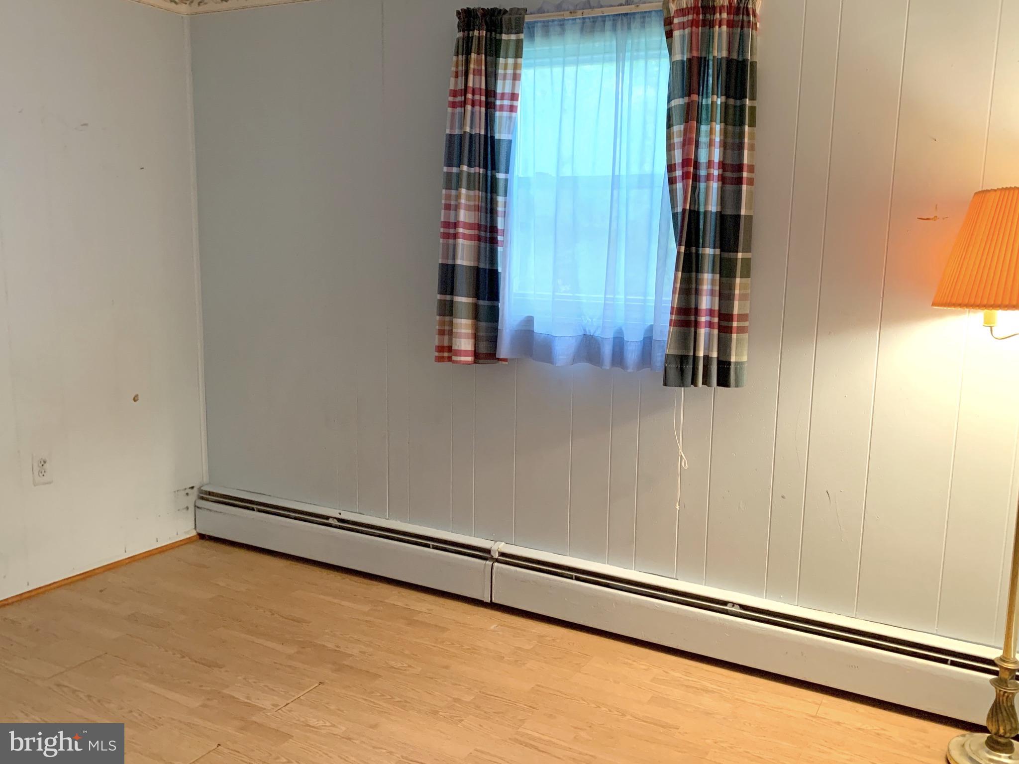 7872 Elizabeth Road Pasadena, MD 21122 - Photo 14 of 30 Gallery Image 14
