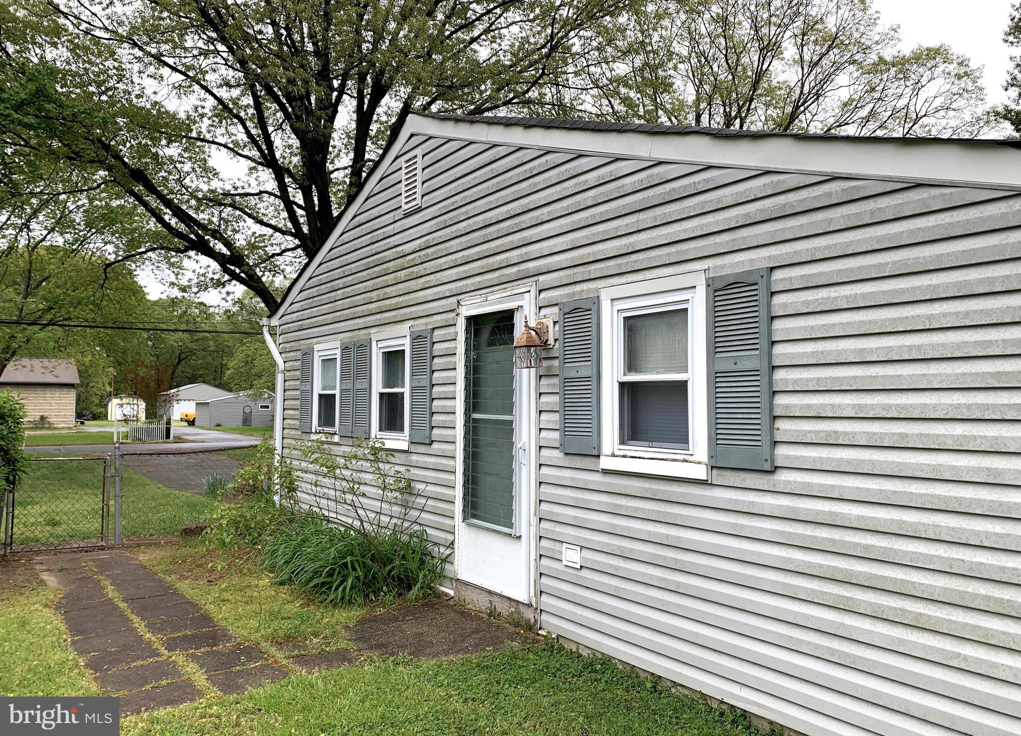 7872 Elizabeth Road Pasadena, MD 21122 - Photo 22 of 30 Gallery Image 22