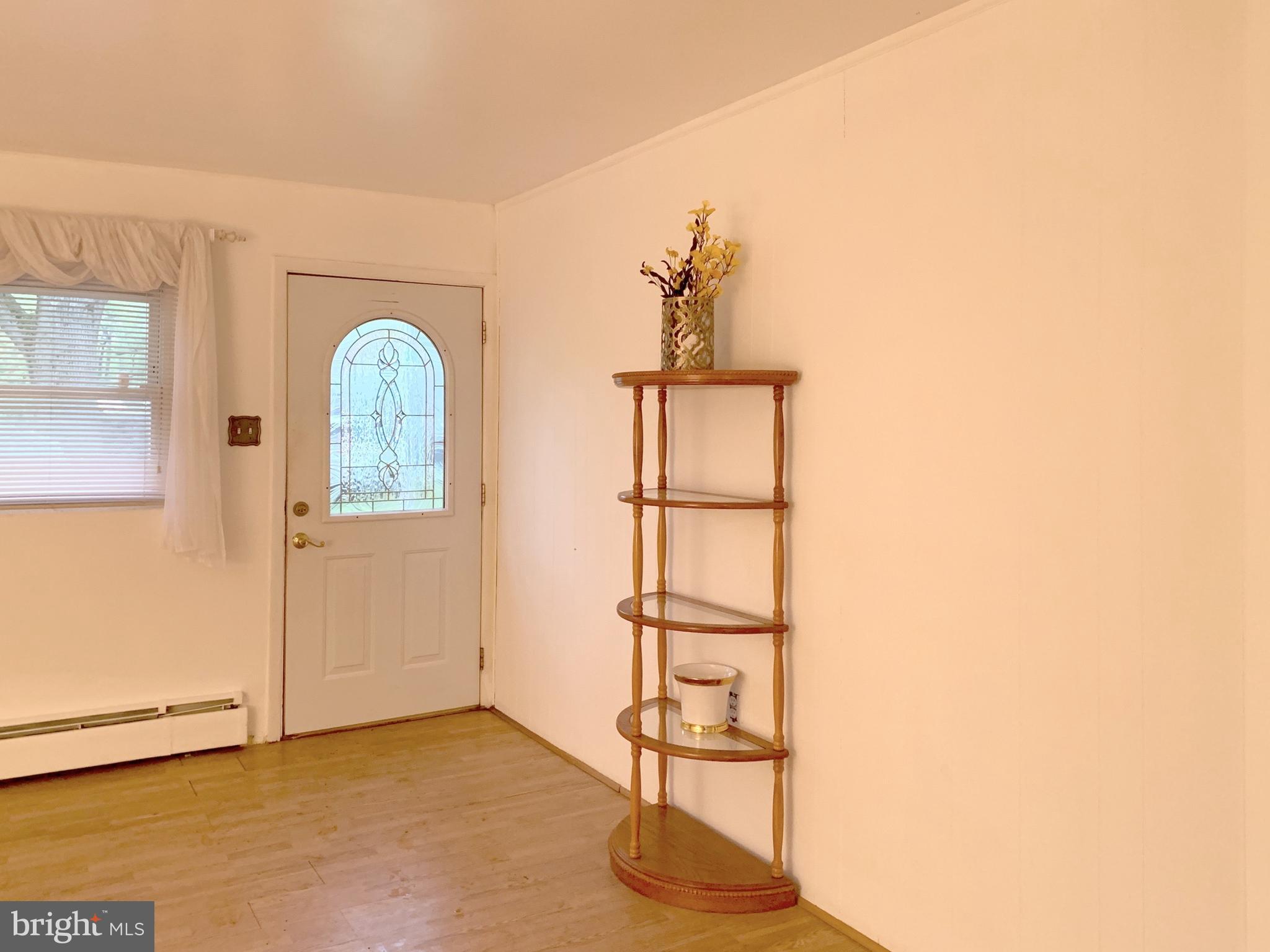 7872 Elizabeth Road Pasadena, MD 21122 - Photo 10 of 30 Gallery Image 10