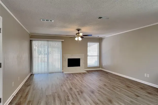 $2,125 | 7309 Indiana Avenue, Fort Worth, TX 76137