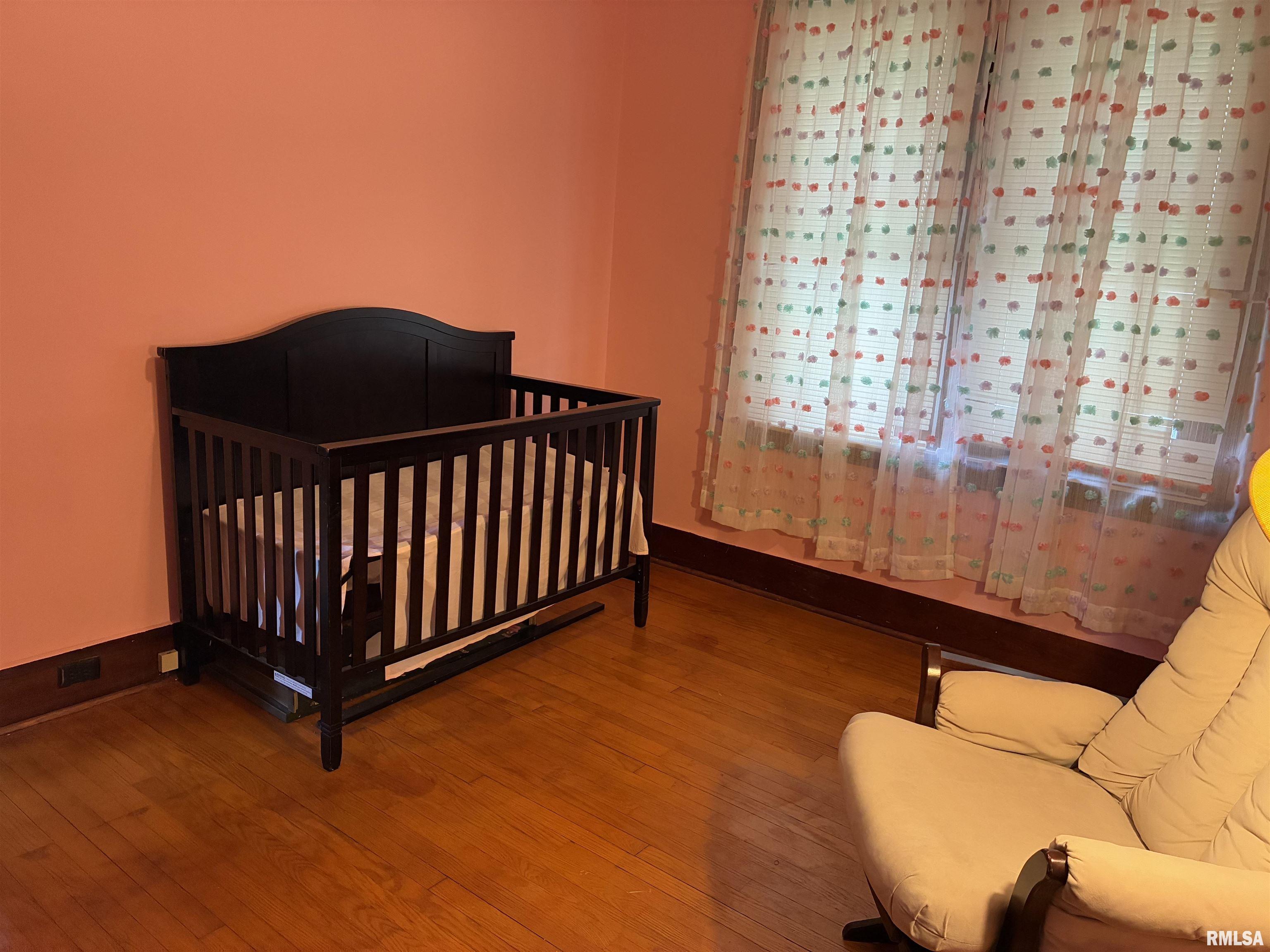 2241 Spring Street Quincy, IL 62301 - Photo 12 of 18