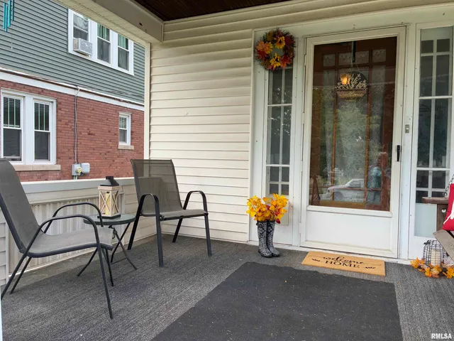 $230,000 | 2241 Spring Street, Quincy, IL 62301