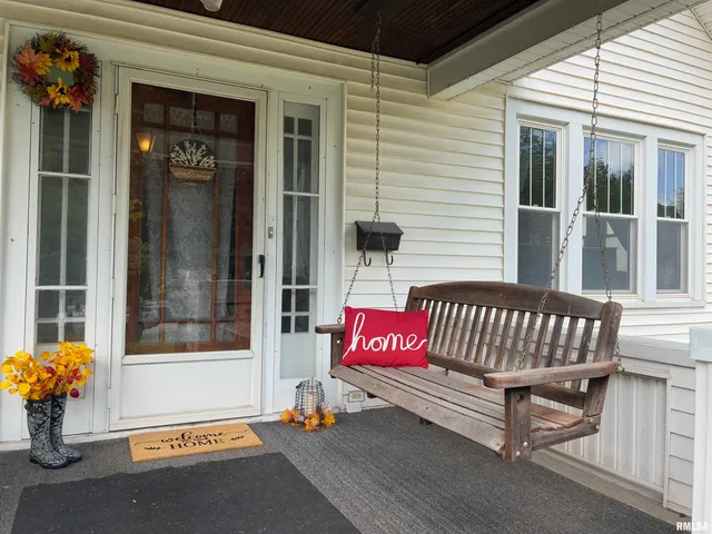 $230,000 | 2241 Spring Street, Quincy, IL 62301