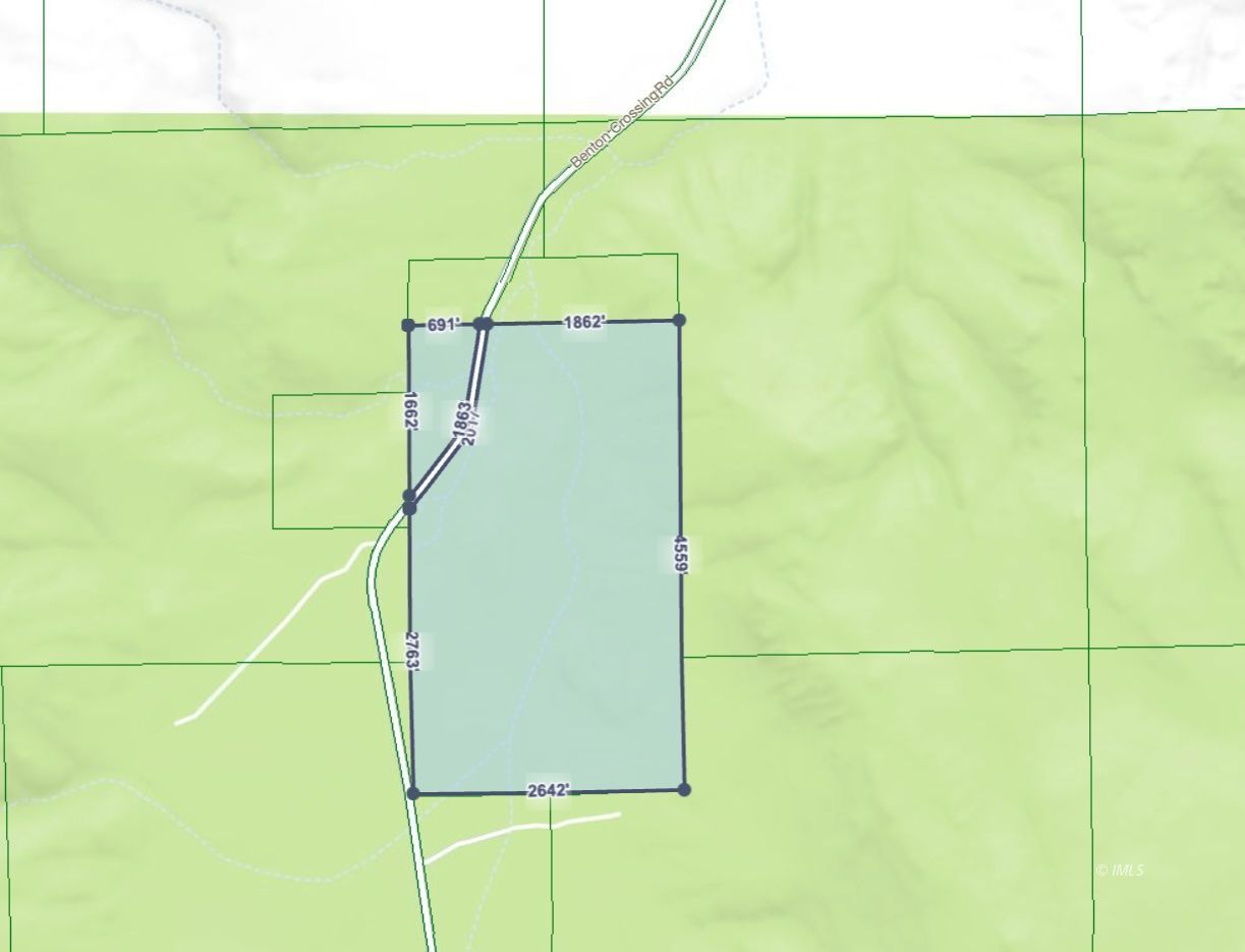 Benton Crossing Road Bishop, CA 93514 - Photo 25 of 25 a bathroom with a shower