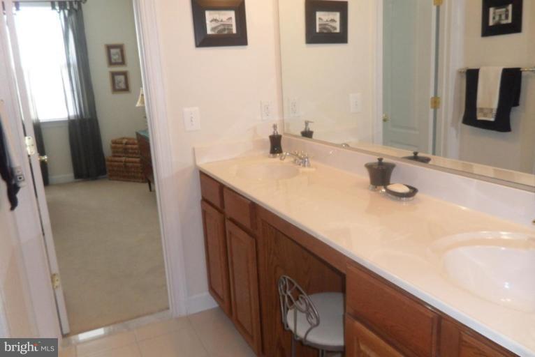 606 Crawfords Ridge Road Odenton, MD 21113 - Photo 19 of 24 Bath #2