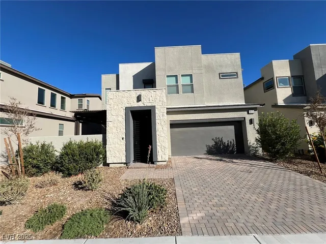 $2,490 | 612 Emerson Creek Court, North Las Vegas, NV 89084