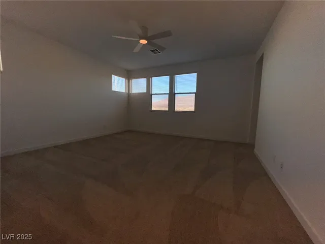 $2,490 | 612 Emerson Creek Court, North Las Vegas, NV 89084