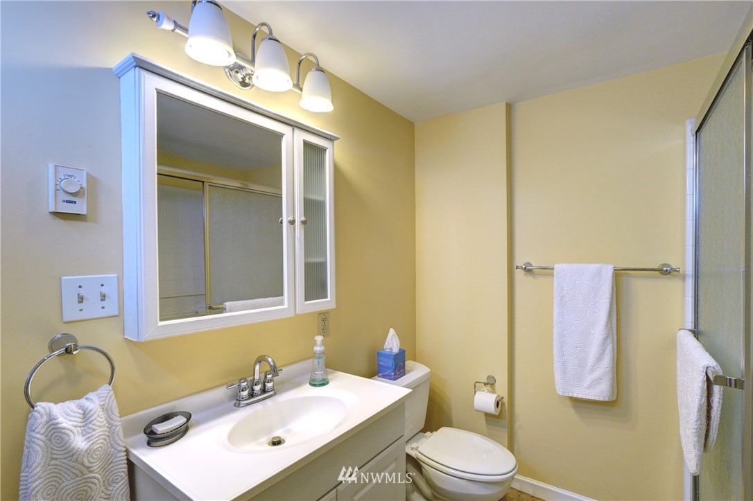 13317 Agate Beach Road Anderson Island, WA 98303 - Photo 16 of 40 Gallery Image 16