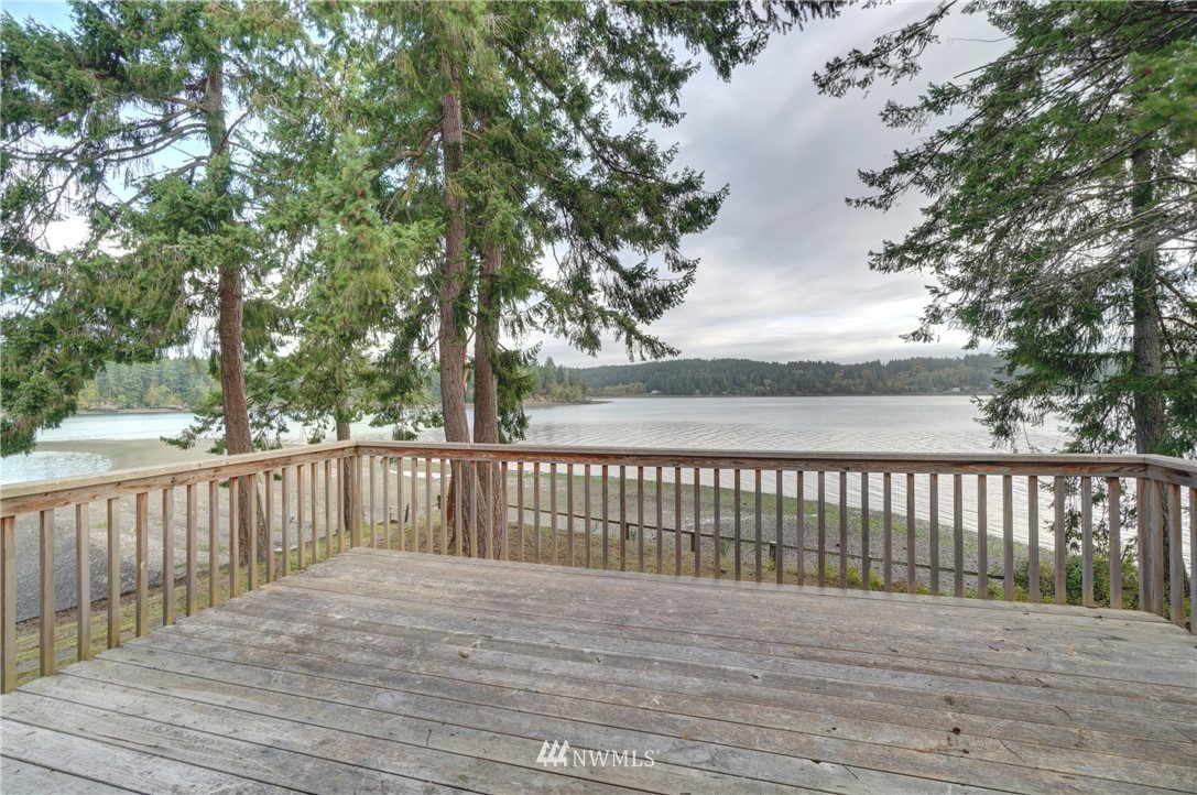 13317 Agate Beach Road Anderson Island, WA 98303 - Photo 21 of 40 Gallery Image 21