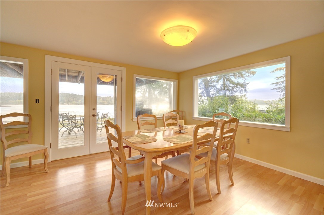 13317 Agate Beach Road Anderson Island, WA 98303 - Photo 9 of 40 Gallery Image 9