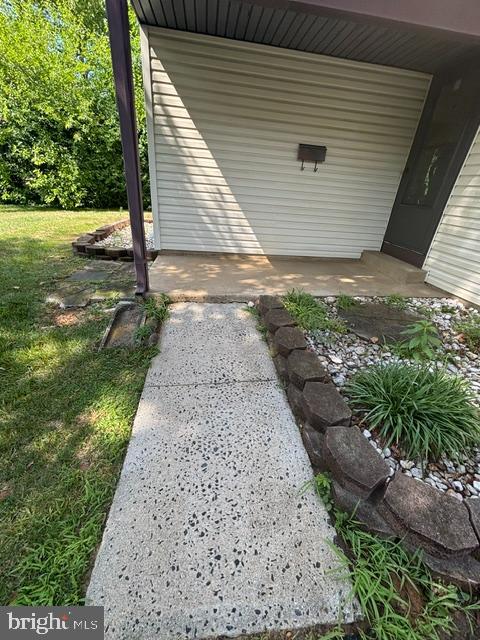 19 Pennington Road East Windsor, NJ 08520 - Photo 9 of 33 House was power washed 7/14/2026