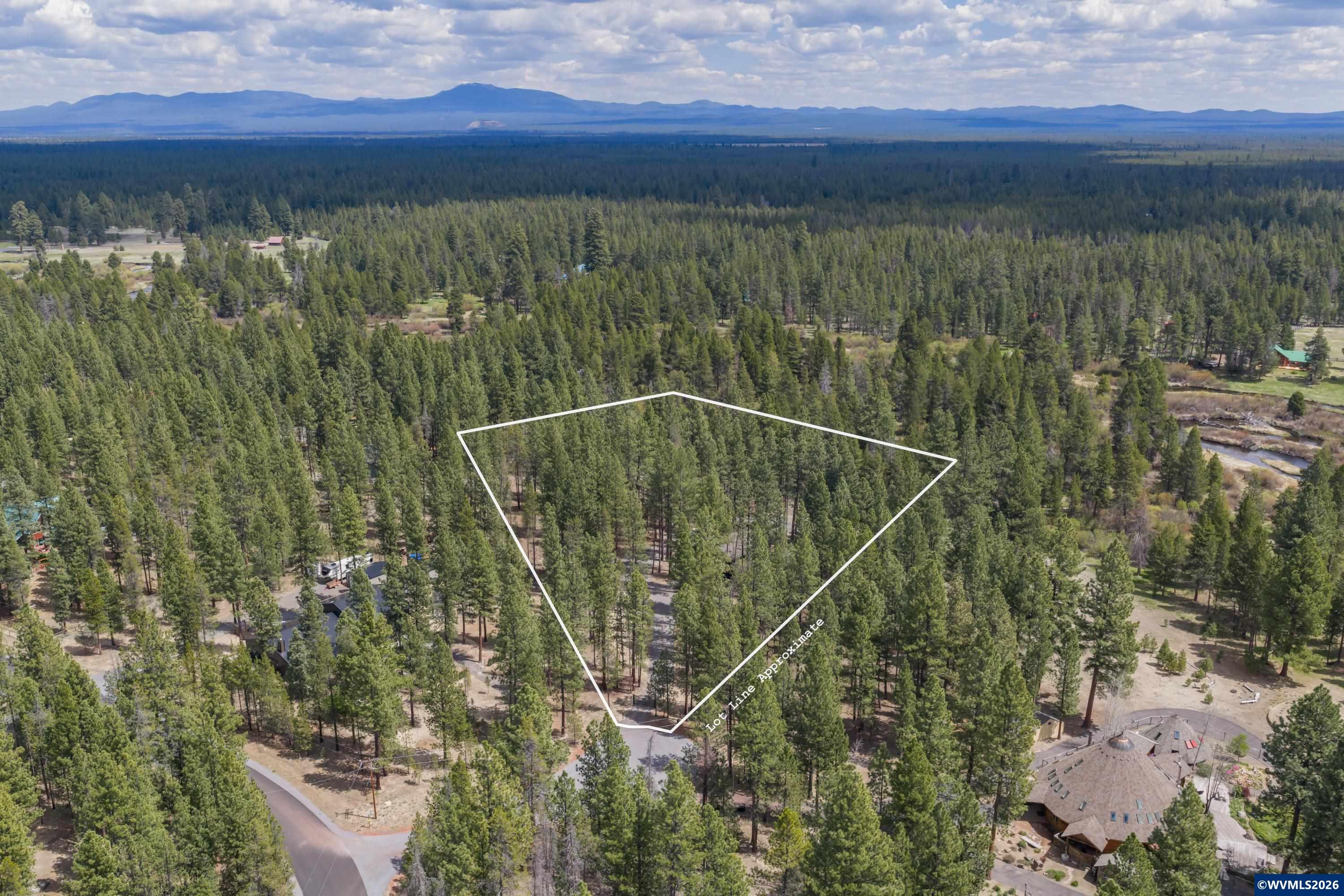 2507 Rohlfing Circle La Pine, OR 97739 - Photo 3 of 46