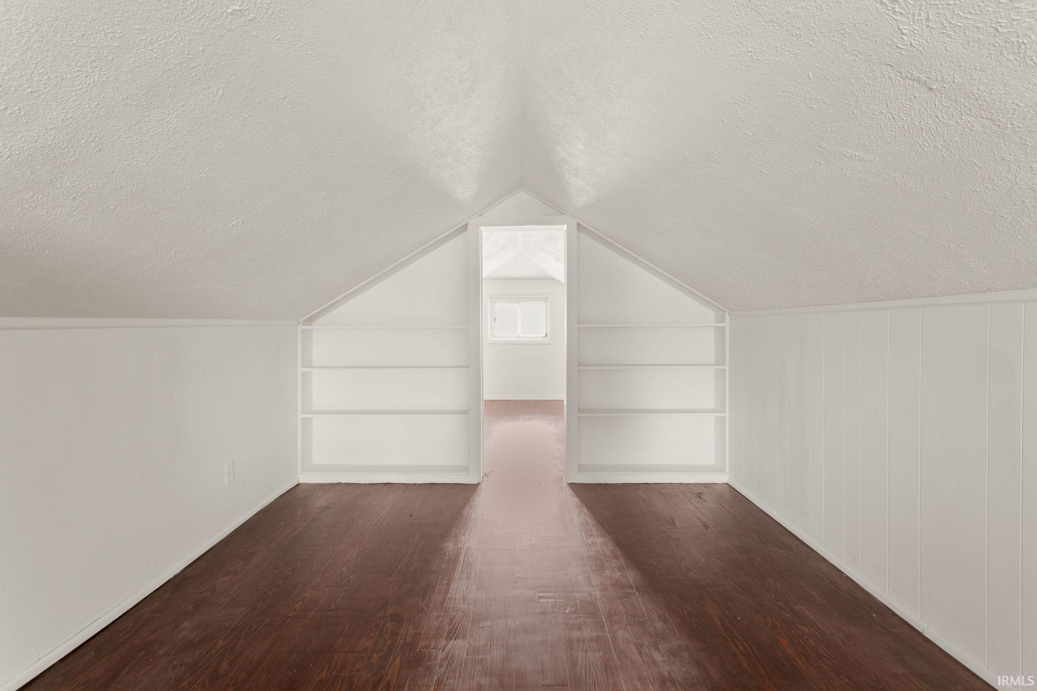 809 East Victoria Street South Bend, IN 46614 - Photo 13 of 21