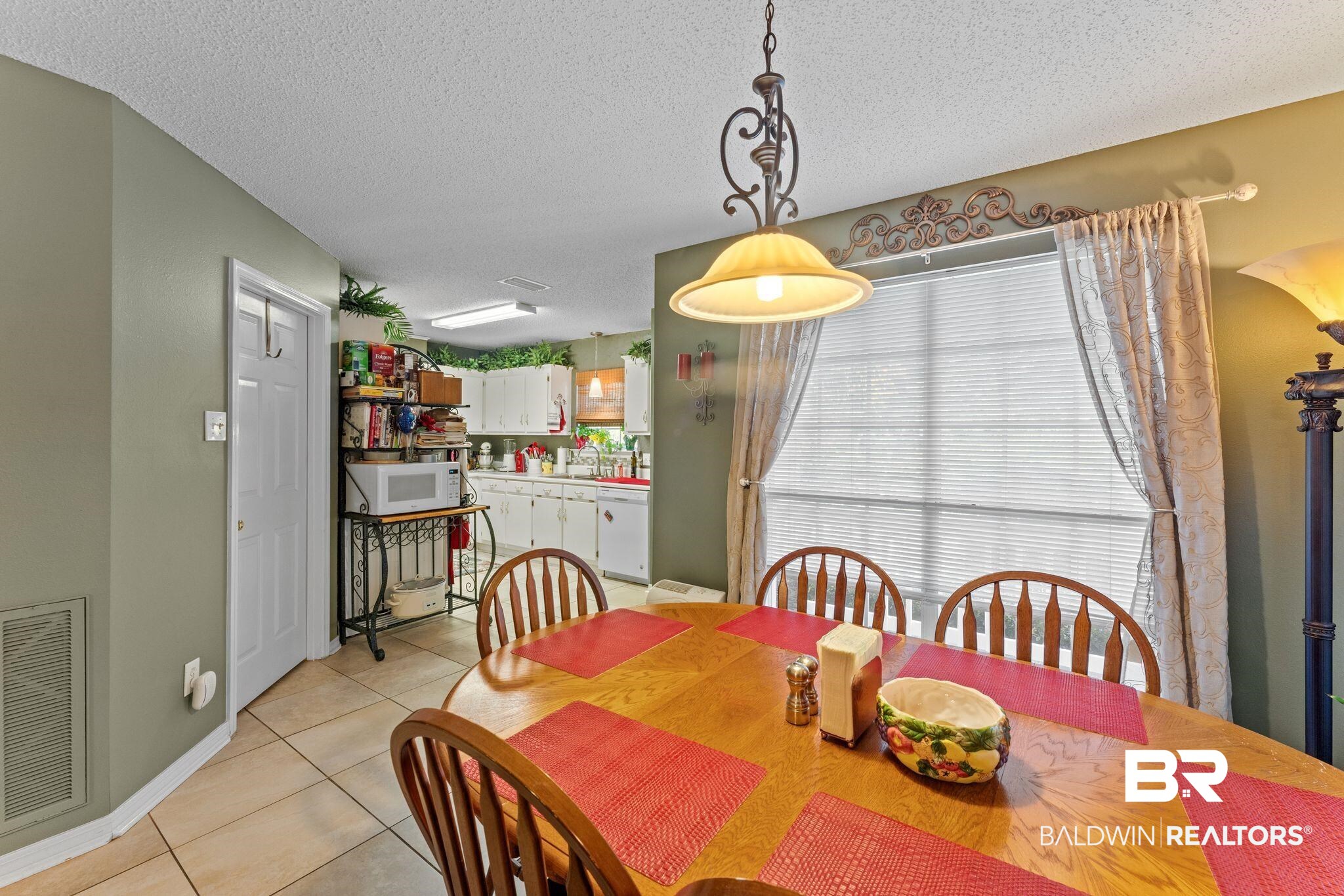 340 Portside Court East Mobile, AL 36695 - Photo 11 of 33