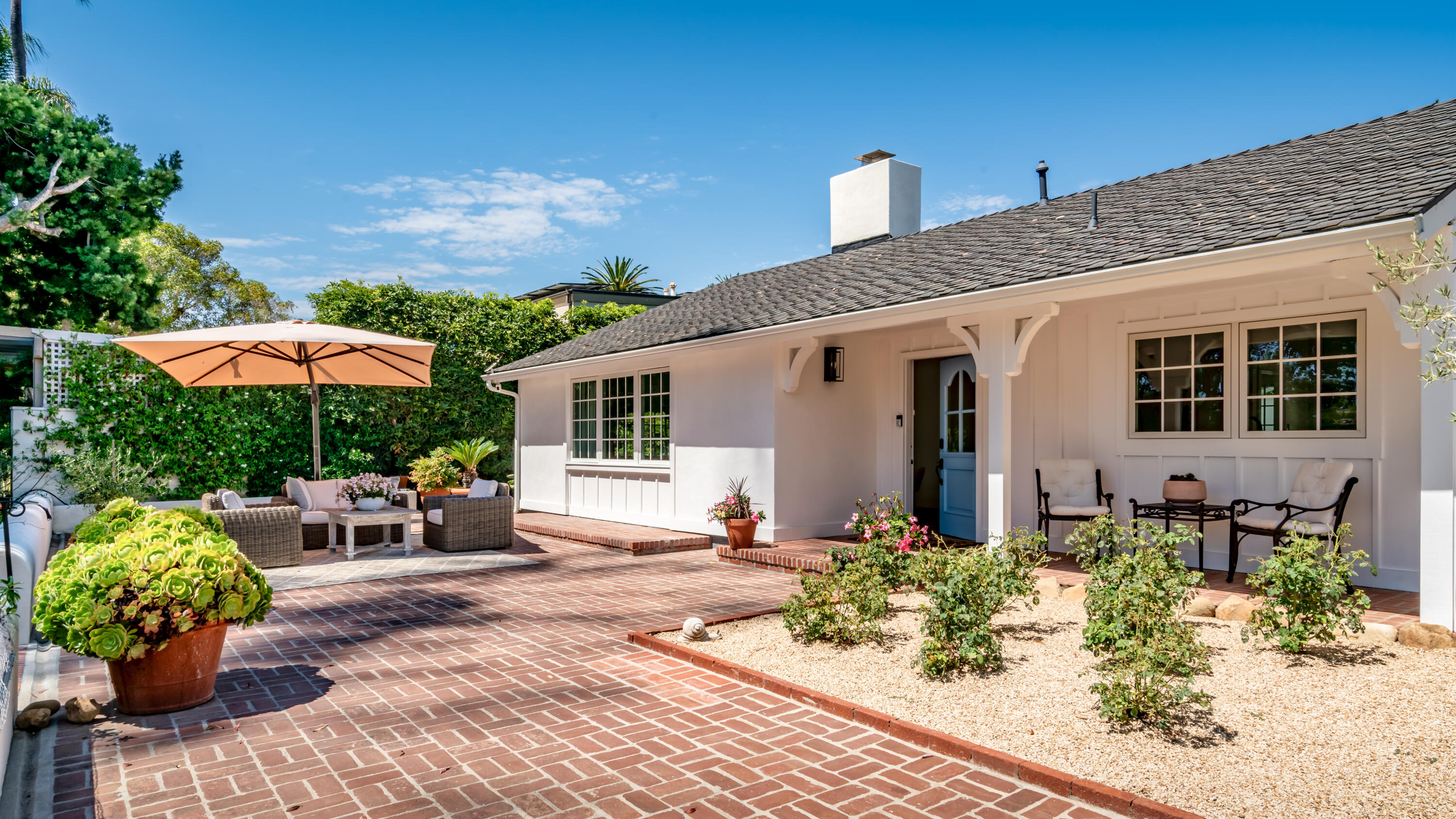 1180 High Road Montecito, CA 93108 - Photo 21 of 39 a house view with a sitting space