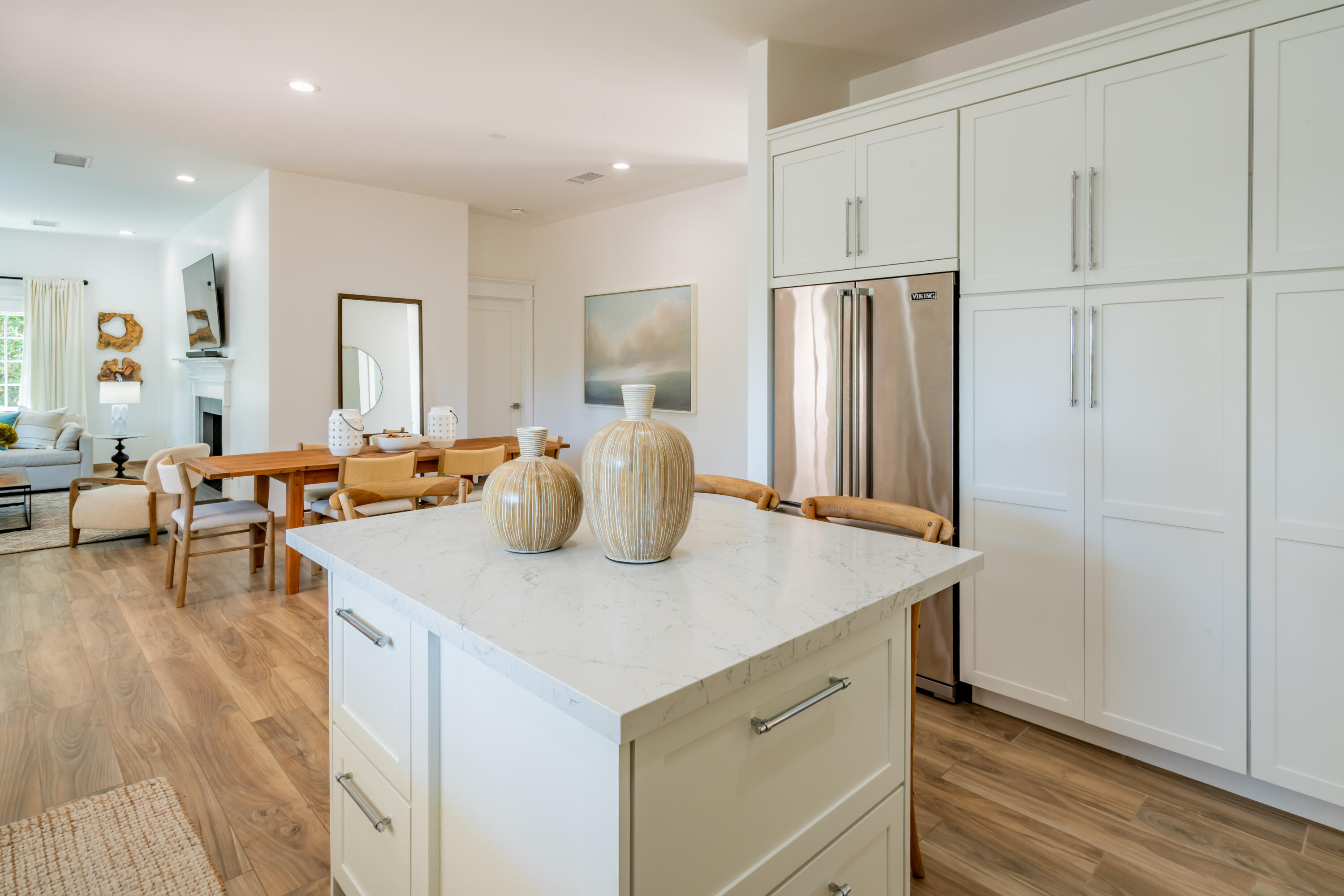 1180 High Road Montecito, CA 93108 - Photo 10 of 39 a view of kitchen island wooden floor