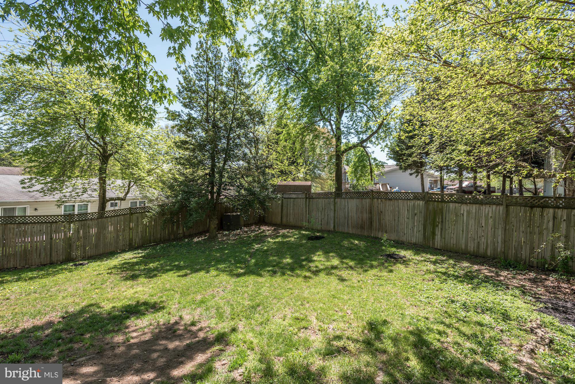 1208 East Jefferson Road Sterling, VA 20164 - Photo 25 of 26 Fenced Backyard