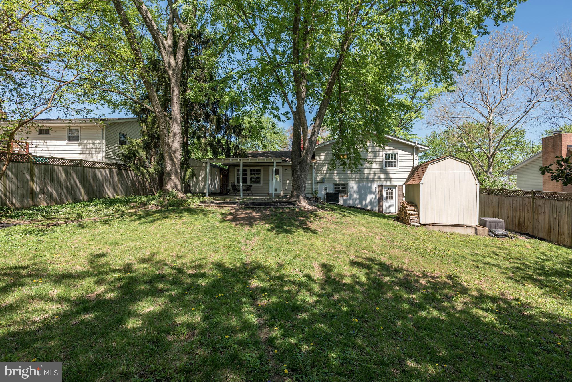 1208 East Jefferson Road Sterling, VA 20164 - Photo 26 of 26 Fenced Backyard
