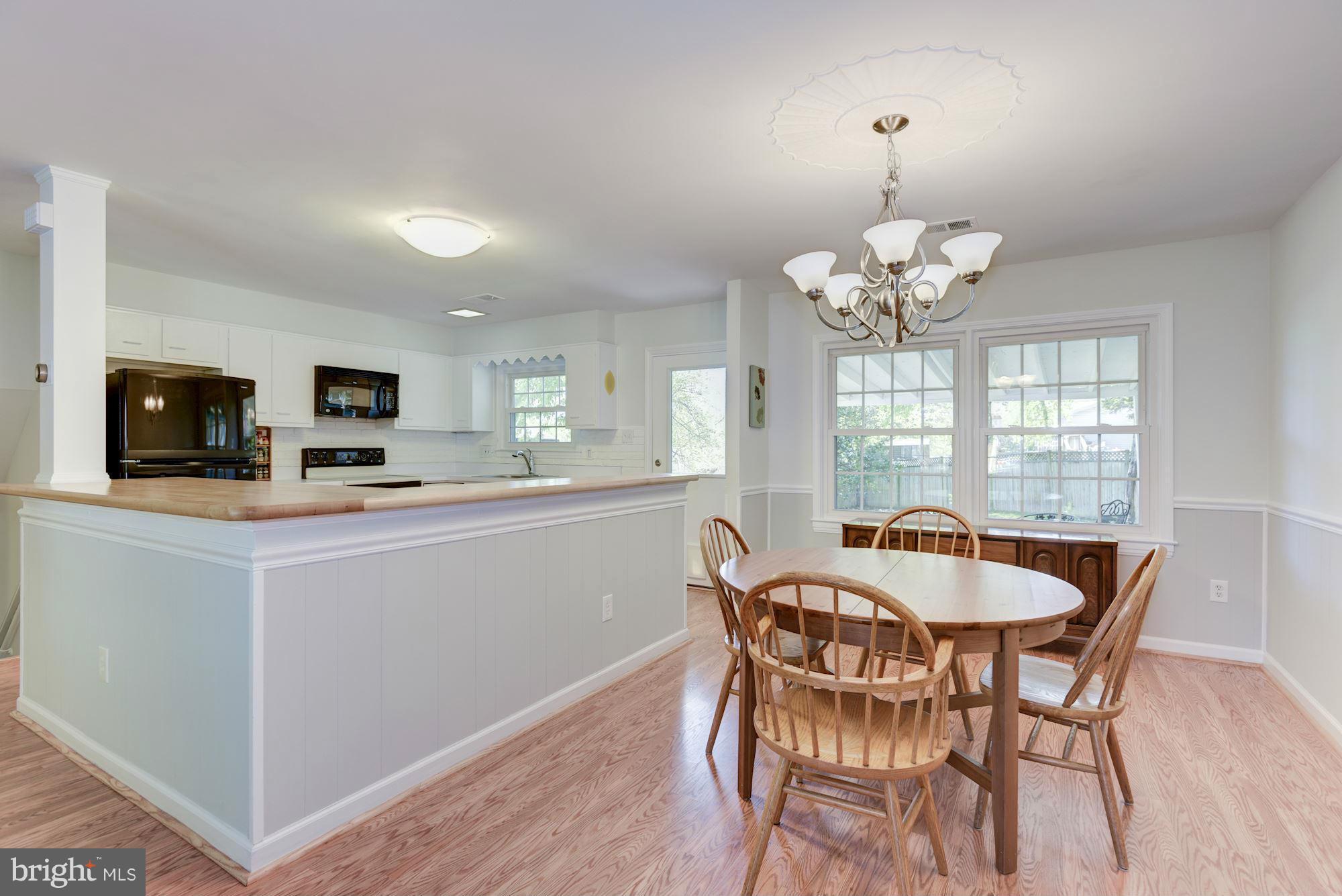 1208 East Jefferson Road Sterling, VA 20164 - Photo 7 of 26 Dining Room