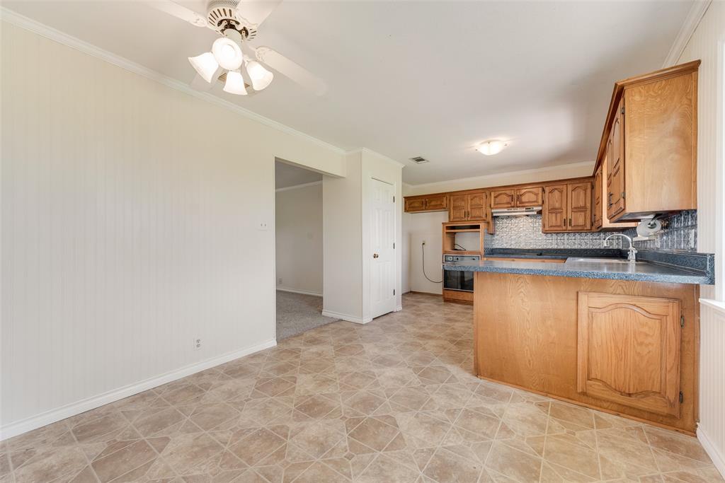 1447 Campbell Road Midlothian, TX 76065 - Photo 13 of 40