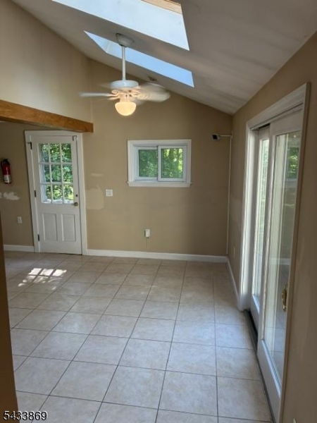 19 Crescent Road Wayne, NJ 07470 - Photo 3 of 26