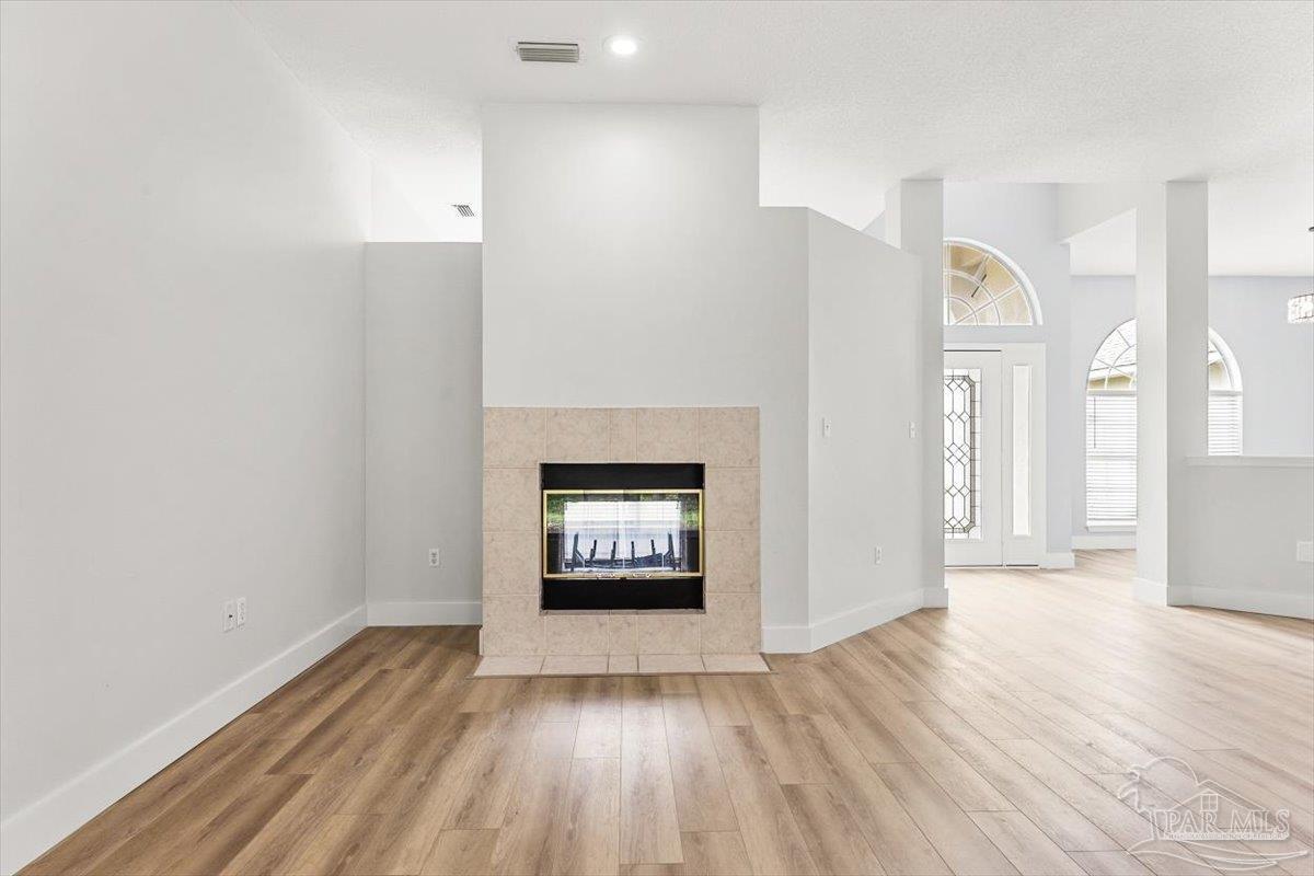 2830 Masters Boulevard Navarre, FL 32566 - Photo 11 of 52