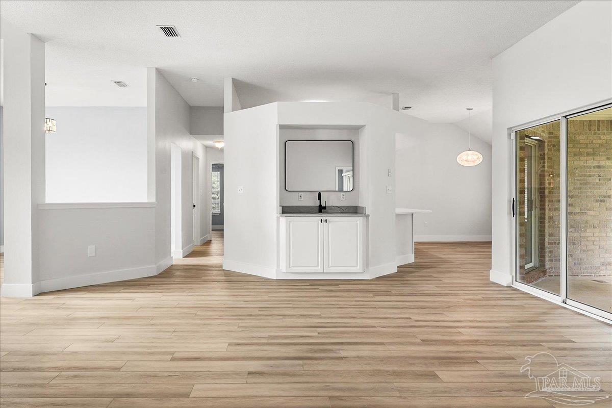 2830 Masters Boulevard Navarre, FL 32566 - Photo 16 of 52