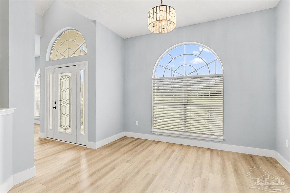 2830 Masters Boulevard Navarre, FL 32566 - Photo 3 of 52