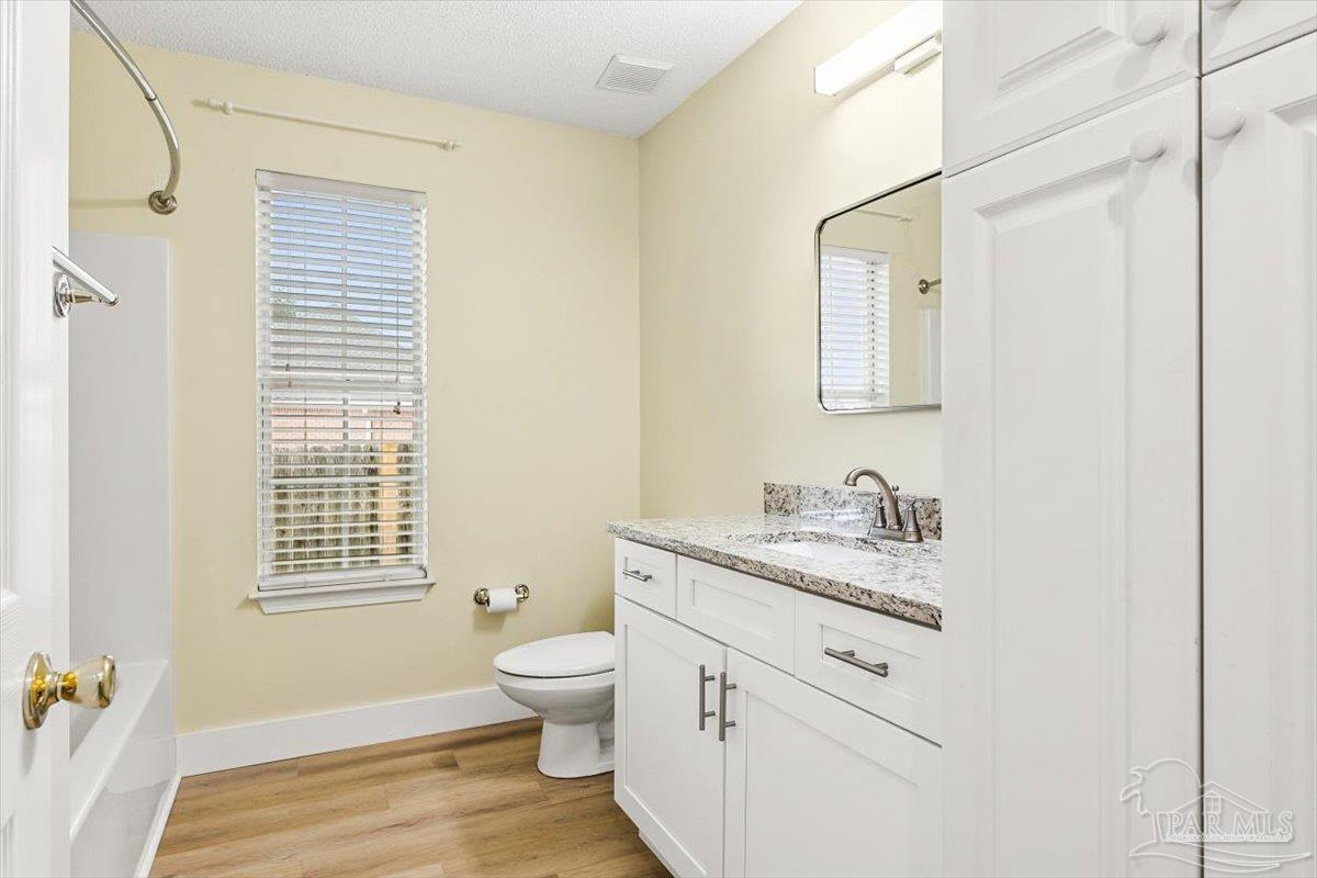 2830 Masters Boulevard Navarre, FL 32566 - Photo 42 of 52