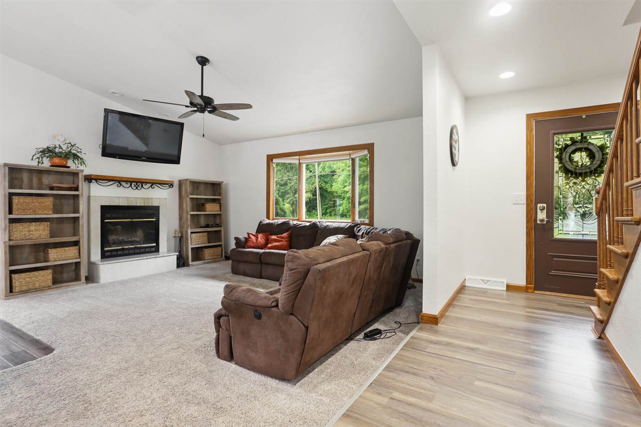 9131 South Beyer Road Birch Run, MI 48415 - Photo 12 of 65