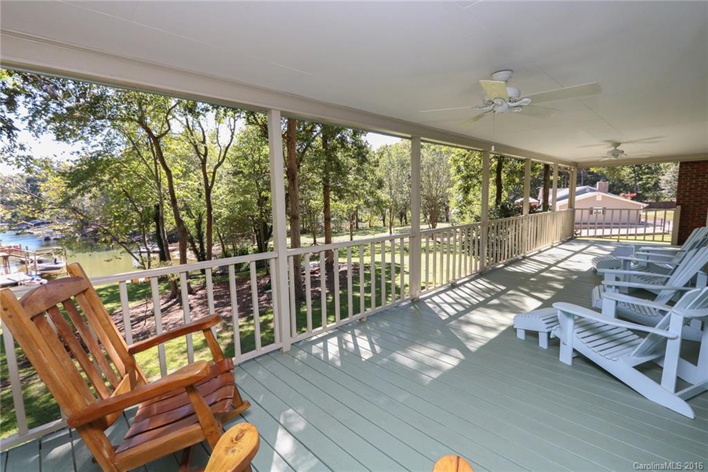 3814 Lake Shore Road South Denver, NC 28037 - Photo 2 of 24 Gallery Image 2