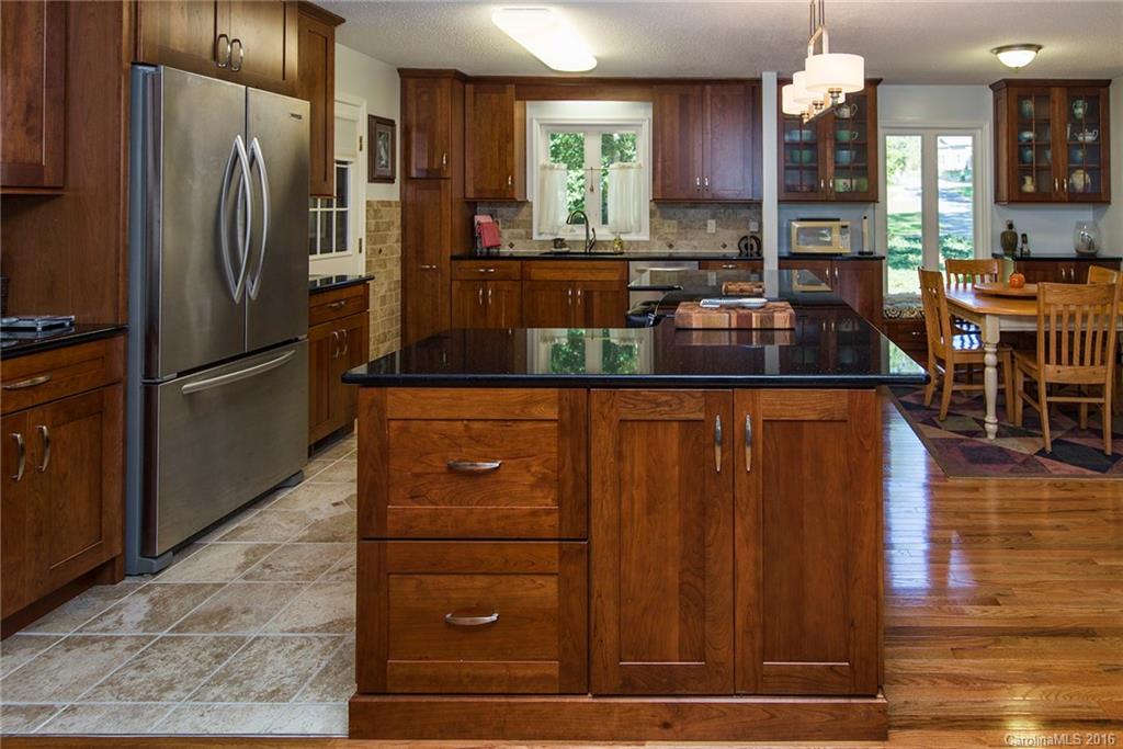 3814 Lake Shore Road South Denver, NC 28037 - Photo 11 of 24 Gallery Image 11