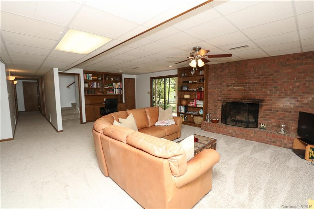 3814 Lake Shore Road South Denver, NC 28037 - Photo 19 of 24 Gallery Image 19