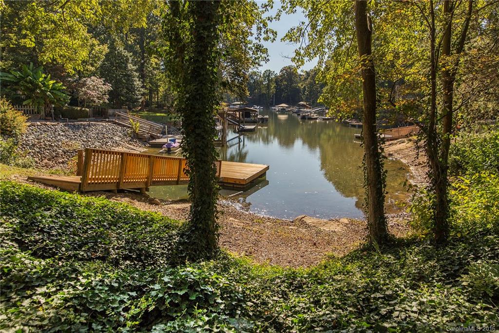 3814 Lake Shore Road South Denver, NC 28037 - Photo 3 of 24 Gallery Image 3