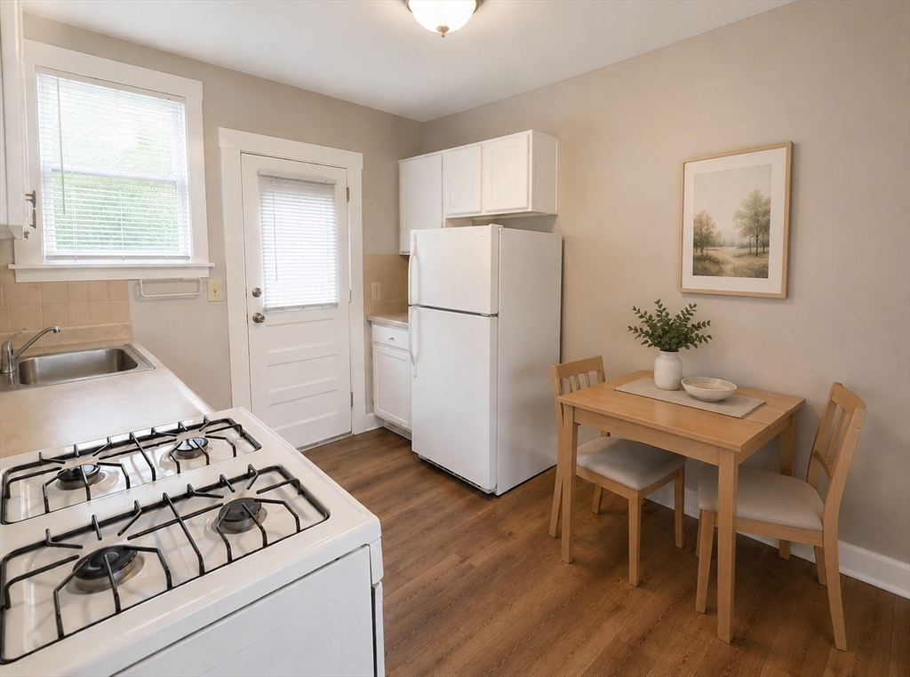 28 Edinboro Road, Unit 1L Quincy, MA 02169 - Photo 4 of 8 Gallery Image 4