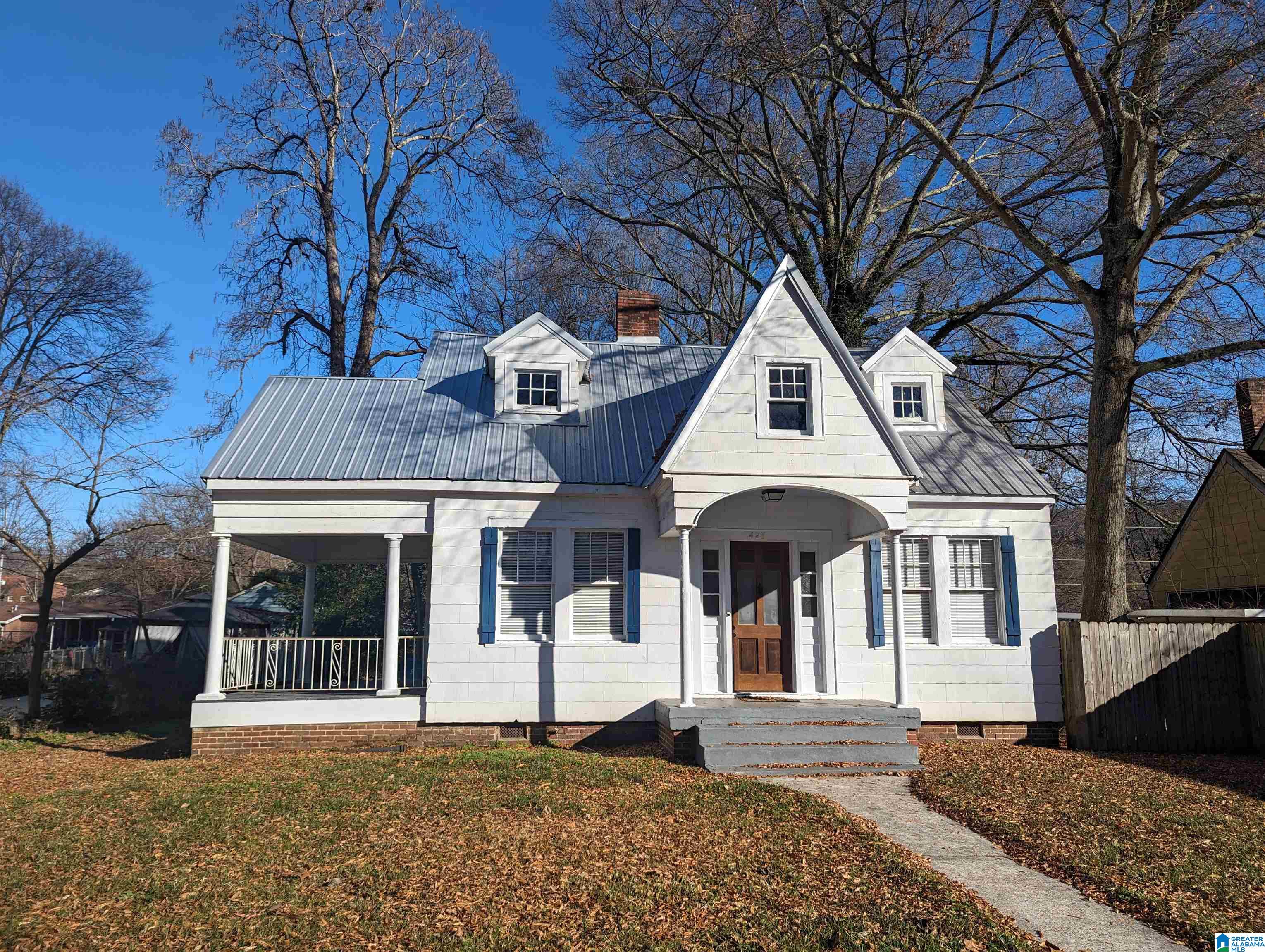 423 Goodwin Avenue Anniston, AL 36207 - Photo 1 of 41
