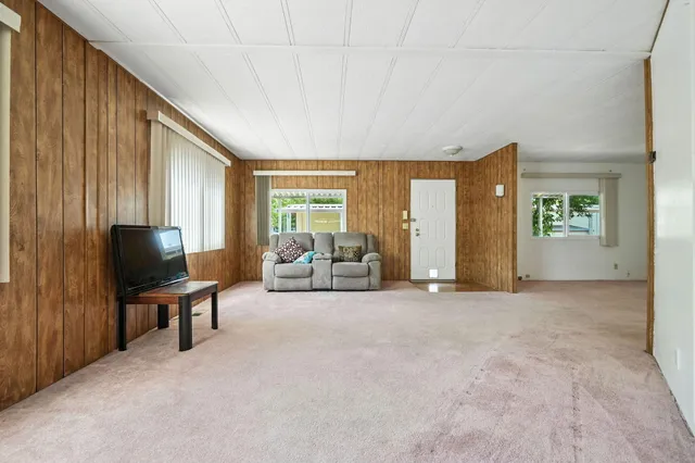 $72,500 | 3006 Joyce Drive, Unit 300, Anderson, CA 96007