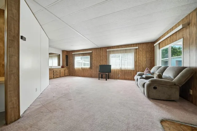 $72,500 | 3006 Joyce Drive, Unit 300, Anderson, CA 96007