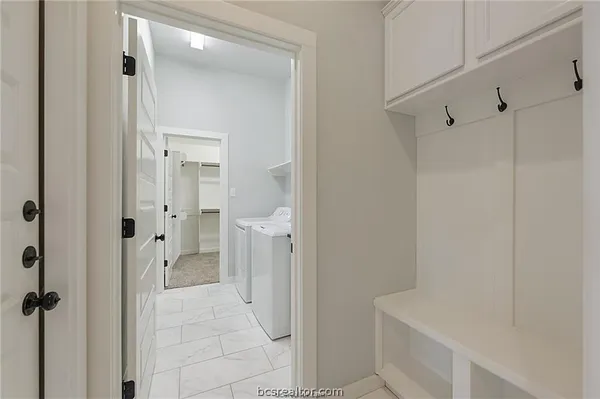 $2,400 | 3401 Alsace Court, Bryan, TX 77808