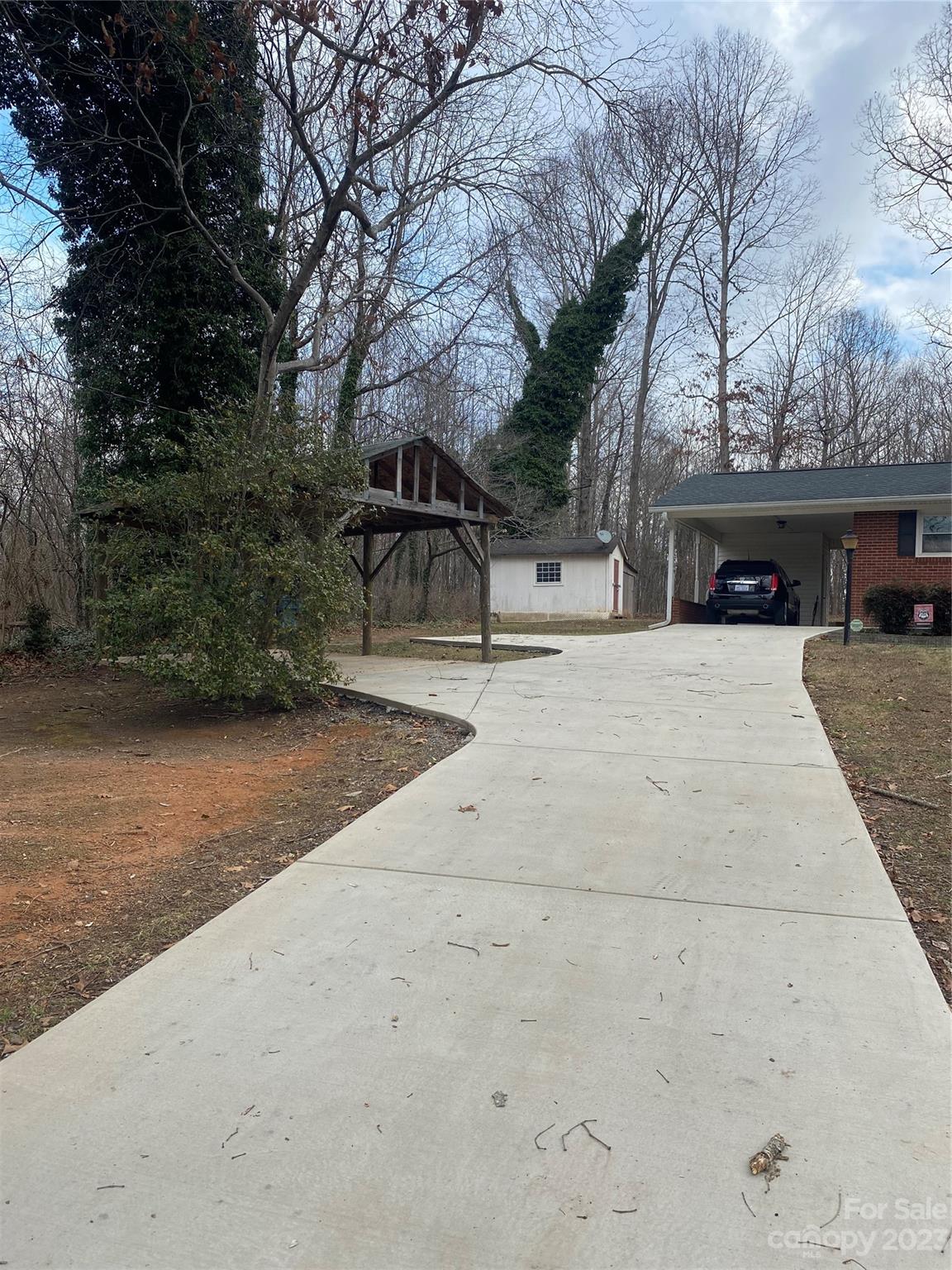 1114 Kiser Dairy Road Dallas, NC 28034 - Photo 3 of 18 Gallery Image 3
