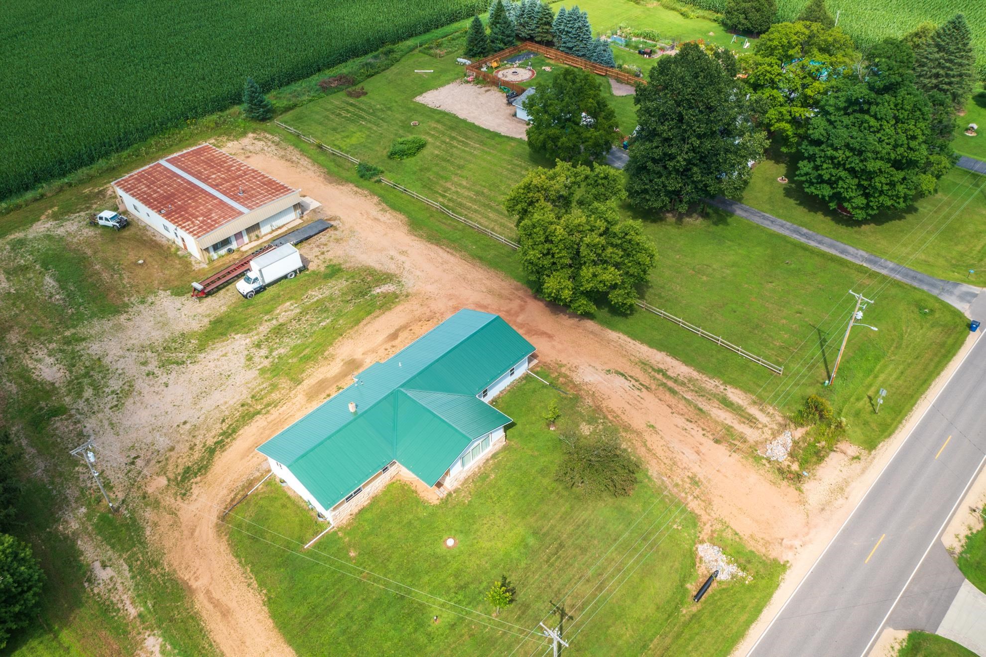190 County Road North Birnamwood, WI 54414 - Photo 5 of 56